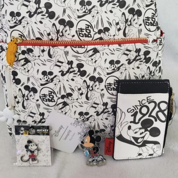 Loungefly 1928 Mickey Mouse Backpack - Picture 2 of 2